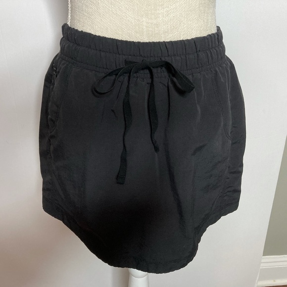 The North Face Class V Skort - Picture 9 of 16